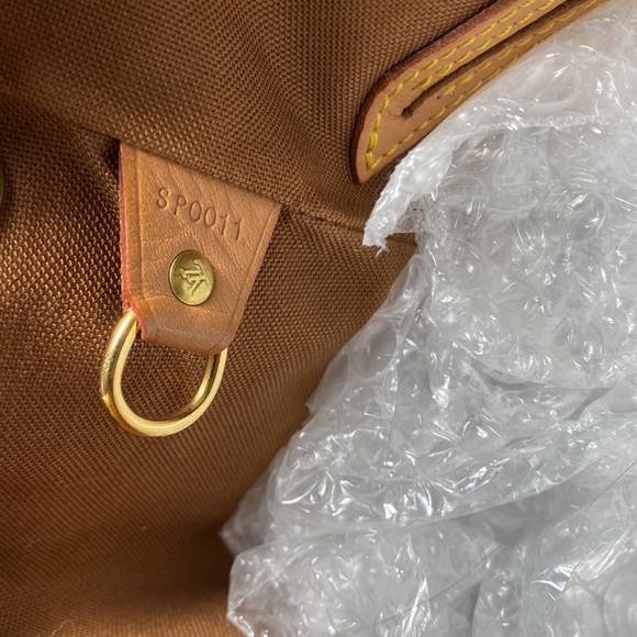 Louis Vuitton Monogram Montsouris MM Backpack - Picture 11 of 15